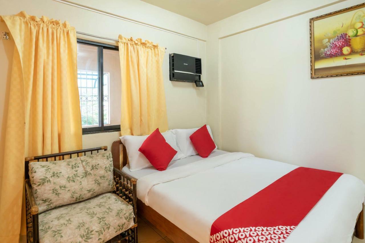 Conrado'S Apartelle Paranaque City 외부 사진